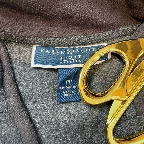 Karen Scott size PP (0-2) gray fleece vest - Picture 3 of 4